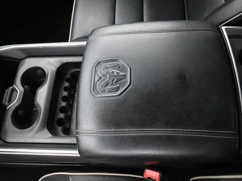 Used 2024 RAM 1500 Laramie AWD/4WD image 37