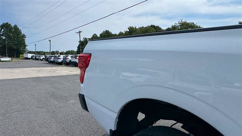 Used 2017 Nissan Titan S AWD/4WD image 24