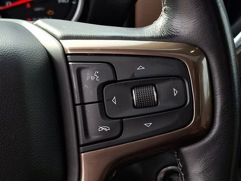 Used 2021 Chevrolet Silverado 1500 High Country image 19