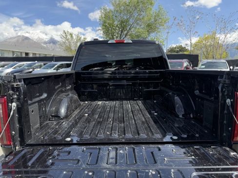 Used 2025 Ford F150 XLT w/ Equipment Group 301A Standard AWD/4WD image 17