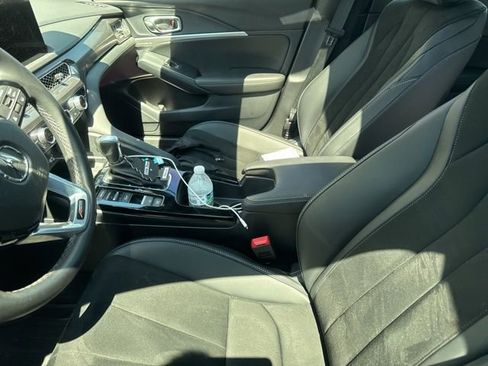 Used 2024 Acura Integra A-Spec image 2