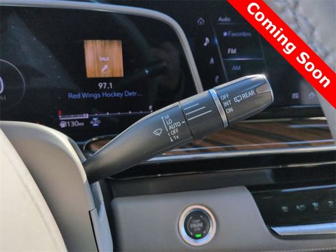 Used 2024 Cadillac Escalade ESV Sport Platinum w/ LPO, ONYX Package image 28