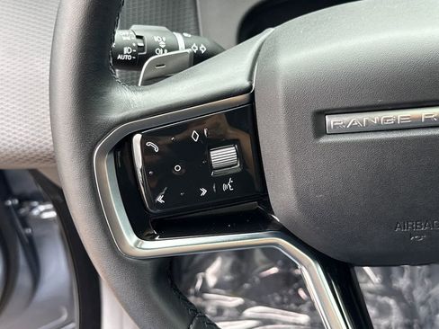 Used 2023 Land Rover Range Rover Velar R-Dynamic S image 15