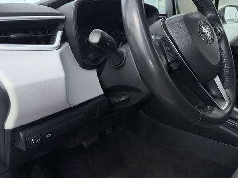 Used 2023 Toyota Corolla SE FWD image 30