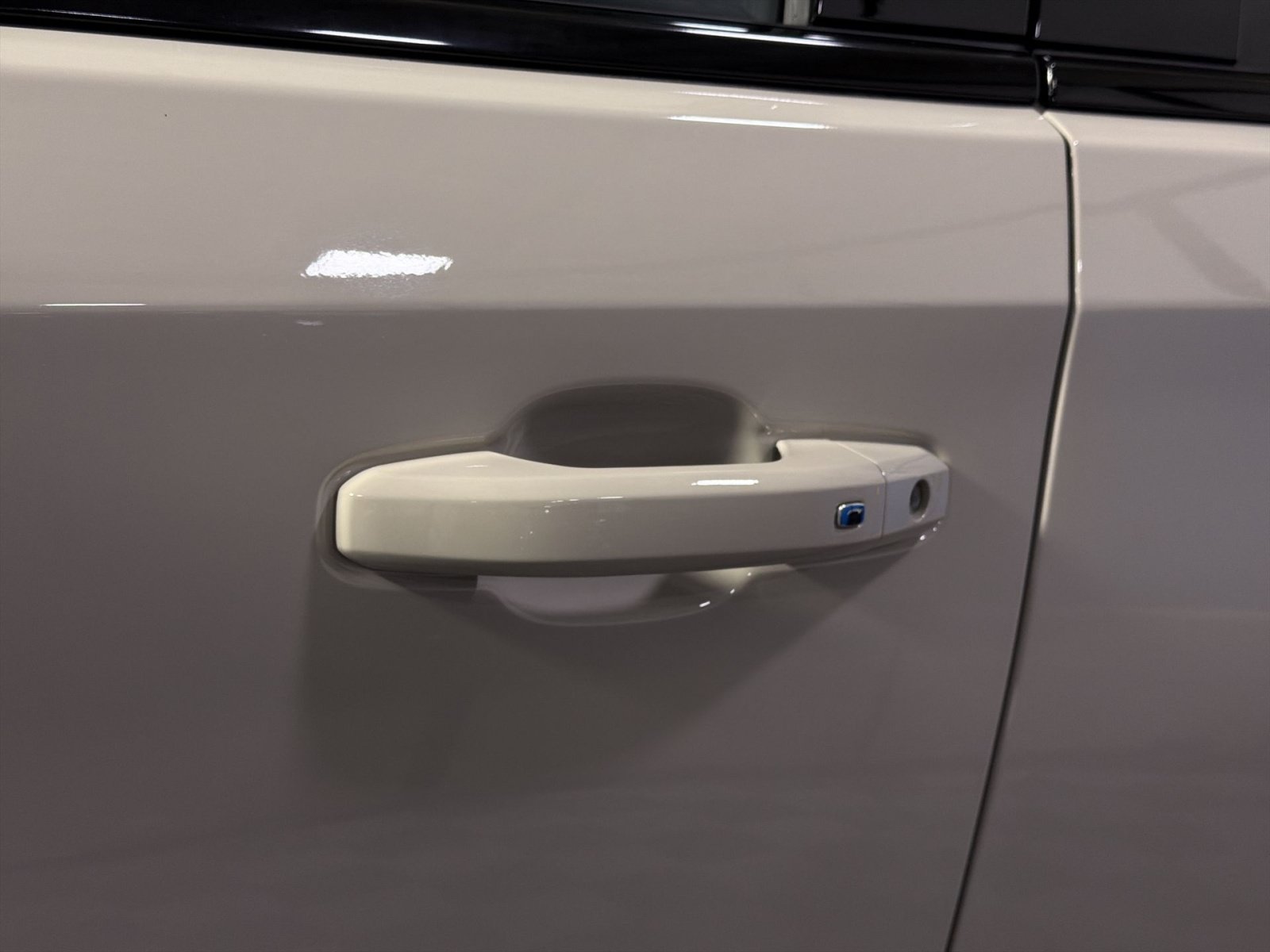 Used 2026 GMC Sierra 1500 AT4X AWD/4WD image 15