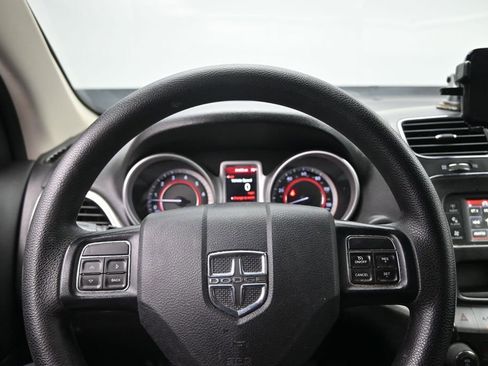 Used 2018 Dodge Journey SE AWD/4WD image 12