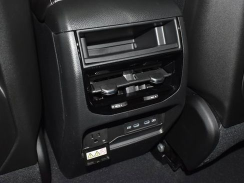 New 2026 Jeep Grand Cherokee Altitude AWD/4WD image 29