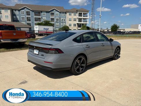 New 2026 Honda Accord Hybrid Sport-L image 6