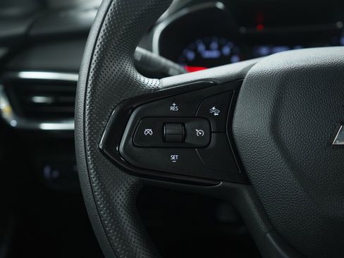 Used 2022 Chevrolet TrailBlazer LT w/ Convenience Package image 26