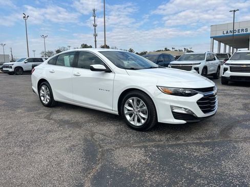 Used 2024 Chevrolet Malibu LT image 1