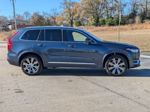 Used 2022 Volvo XC90 T6 Inscription w/ Advanced Package AWD/4WD image 16