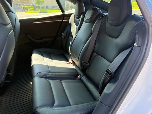 Used 2022 Tesla Model S Standard Range image 15