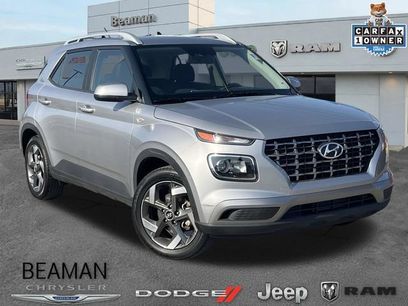 Used 2025 Hyundai Venue SEL
