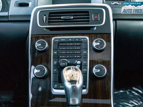 Used 2013 Volvo S60 T5 image 16