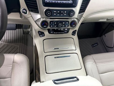 Used 2018 GMC Yukon Denali w/ Denali Ultimate Package image 21