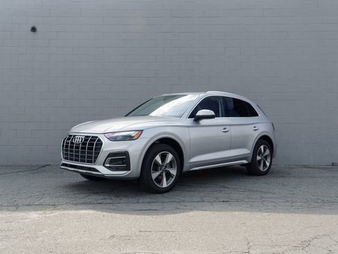 Used 2023 Audi Q5 2.0T Premium Plus w/ Premium Plus Package AWD/4WD image 1