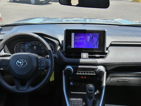 Used 2024 Toyota RAV4 LE AWD/4WD image 34