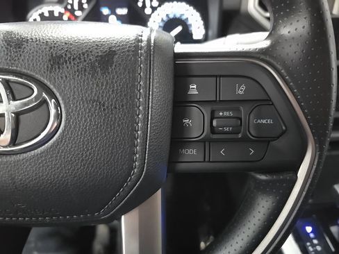 Used 2025 Toyota Tundra SR5 AWD/4WD image 20