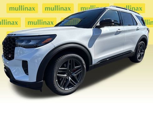 New 2026 Ford Explorer ST w/ Sun And Sound Package image 19
