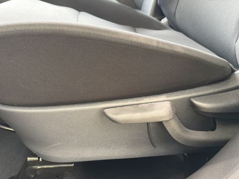 Certified 2025 Nissan Kicks Play S FWD image 17