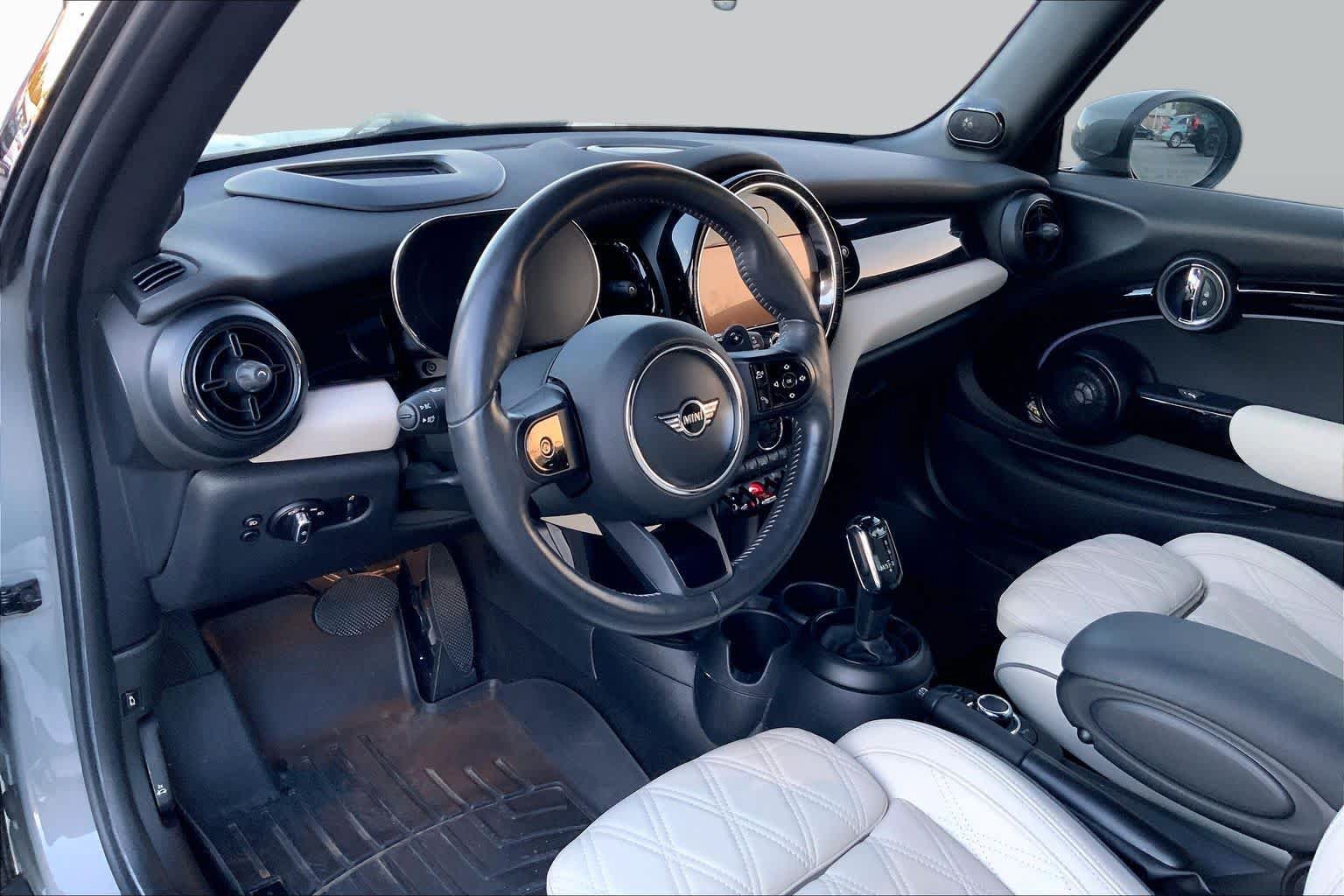 Used 2022 MINI Cooper S FWD image 14
