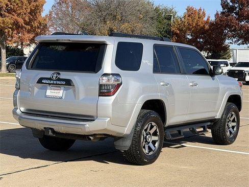 Used 2019 Toyota 4Runner TRD Off-Road image 4