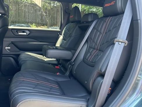 New 2025 Nissan Armada PRO-4X w/ Pro-4X Premium Package image 23