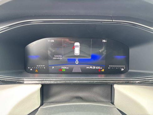 Certified 2025 Volkswagen Taos S image 30