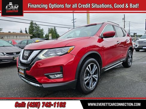 Used 2017 Nissan Rogue SL w/ SL Premium Package AWD/4WD image 1