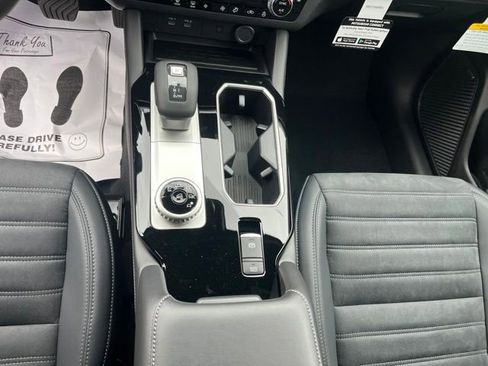 New 2026 Mitsubishi Outlander LE FWD image 15