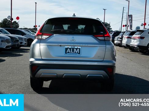 Used 2024 Mitsubishi Eclipse Cross SE image 6