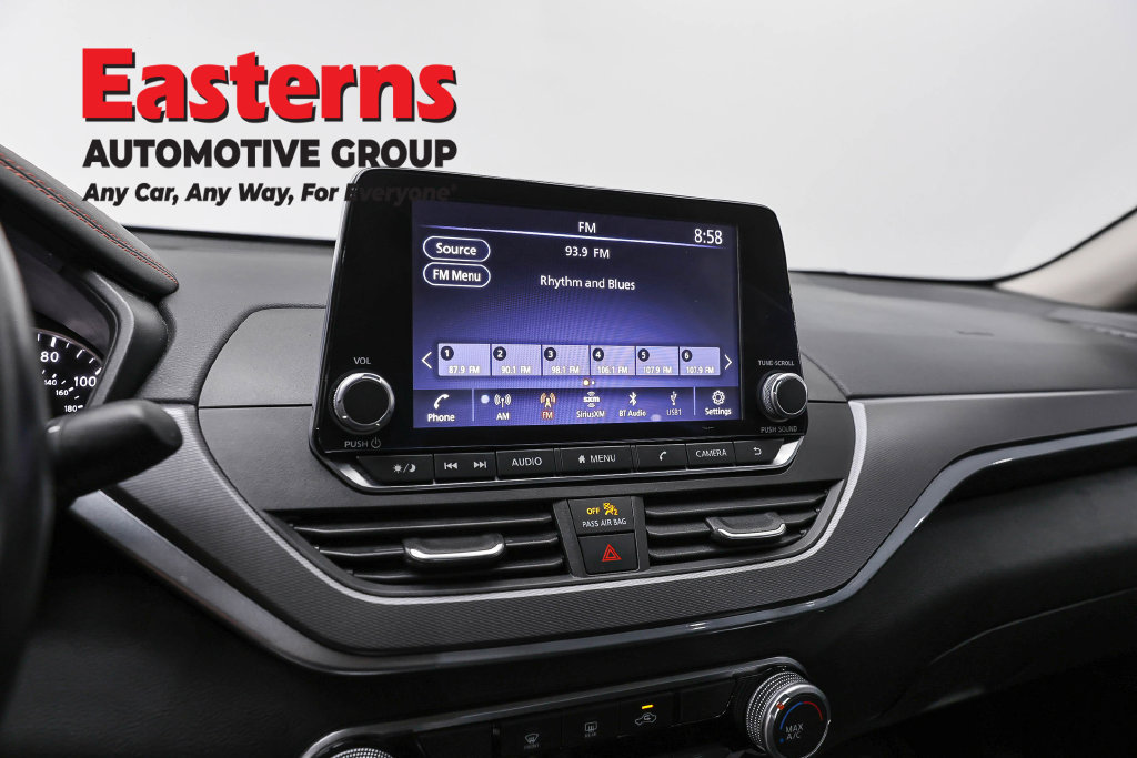 Used 2024 Nissan Altima 2.5 SR FWD image 20