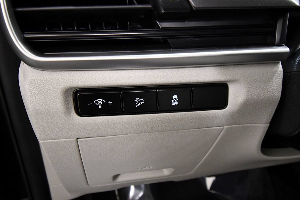 Certified 2024 Kia Telluride S AWD/4WD image 19