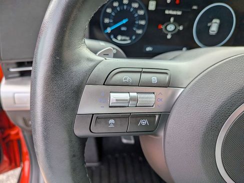 Used 2024 Hyundai Kona Limited AWD/4WD image 17