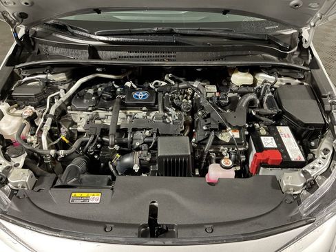 Used 2024 Toyota Corolla LE image 8