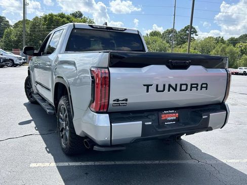 Used 2024 Toyota Tundra Platinum AWD/4WD image 5