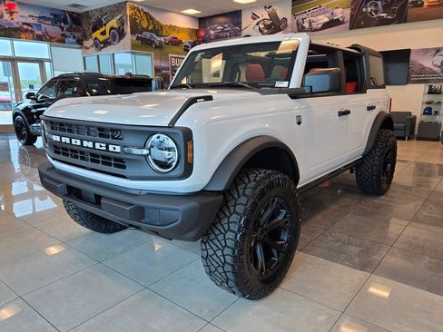 New 2025 Ford Bronco Big Bend AWD/4WD image 4