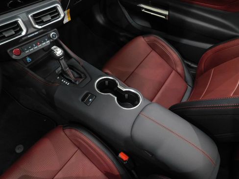 Used 2026 Ford Mustang GT Premium RWD image 76