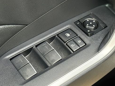 Used 2023 Toyota RAV4 XLE w/ Convenience Package AWD/4WD image 20