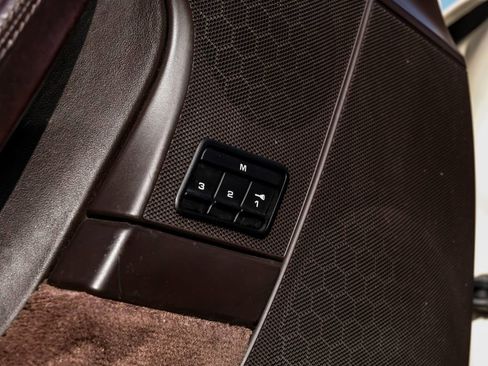 Used 2009 Porsche 911 Turbo image 40