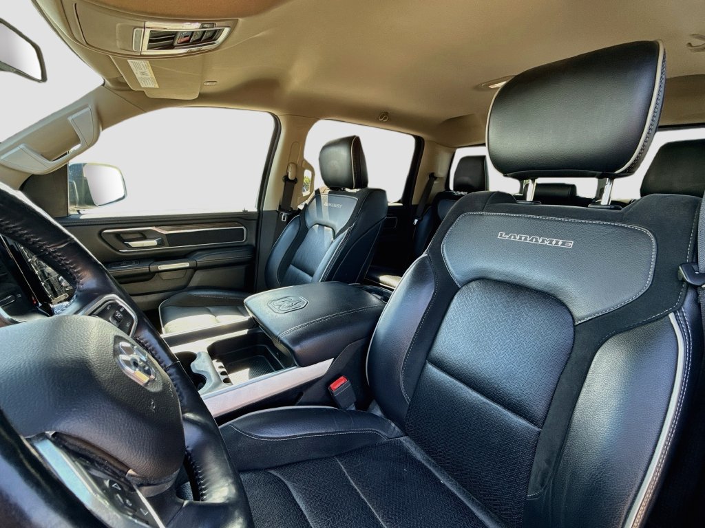 Used 2020 RAM 1500 Laramie AWD/4WD image 9