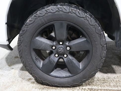 Used 2019 RAM 1500 Express w/ Wheel & Sound Group image 9