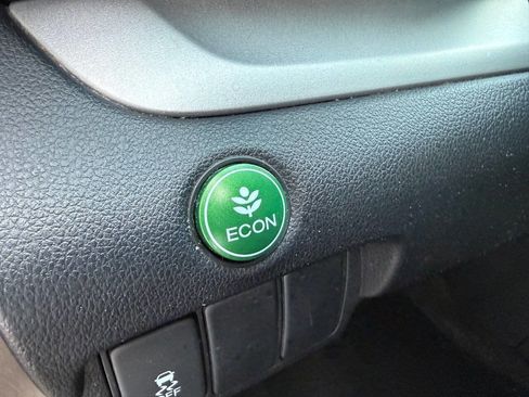 Used 2013 Honda CR-V LX image 22