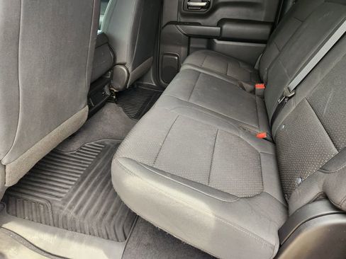Used 2020 Chevrolet Silverado 1500 Custom w/ Custom Value Package AWD/4WD image 28