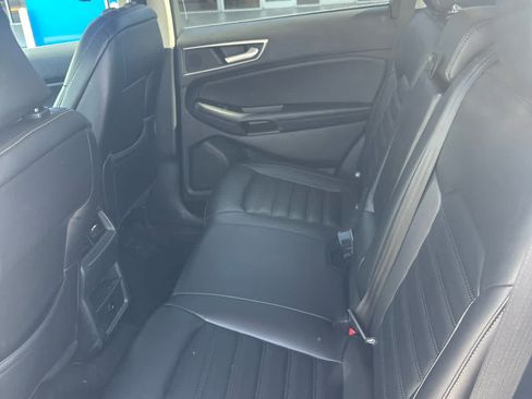 Used 2024 Ford Edge SEL AWD/4WD image 13