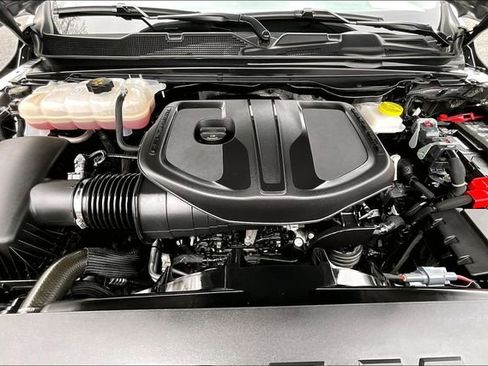 Used 2025 RAM 1500 Rebel image 9