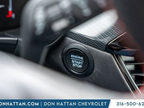 Used 2025 Ford Escape ST-Line FWD image 13
