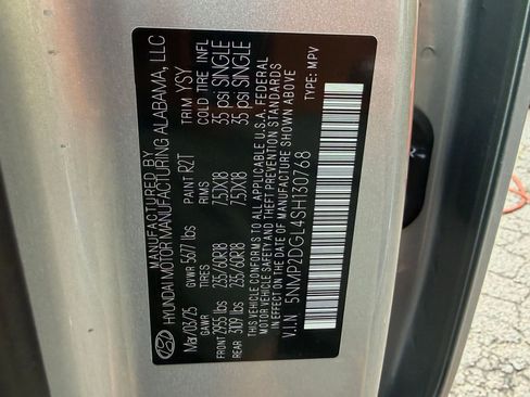 Used 2025 Hyundai Santa Fe SEL AWD/4WD image 31