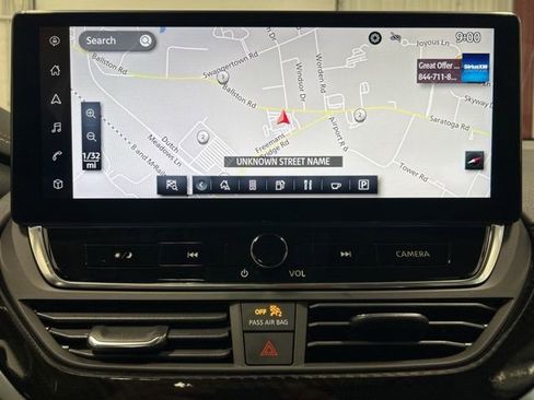 Used 2023 Nissan Altima 2.0 SR FWD image 32