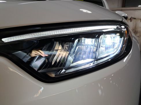 Used 2026 Mercedes-Benz GLC 300 4MATIC image 33
